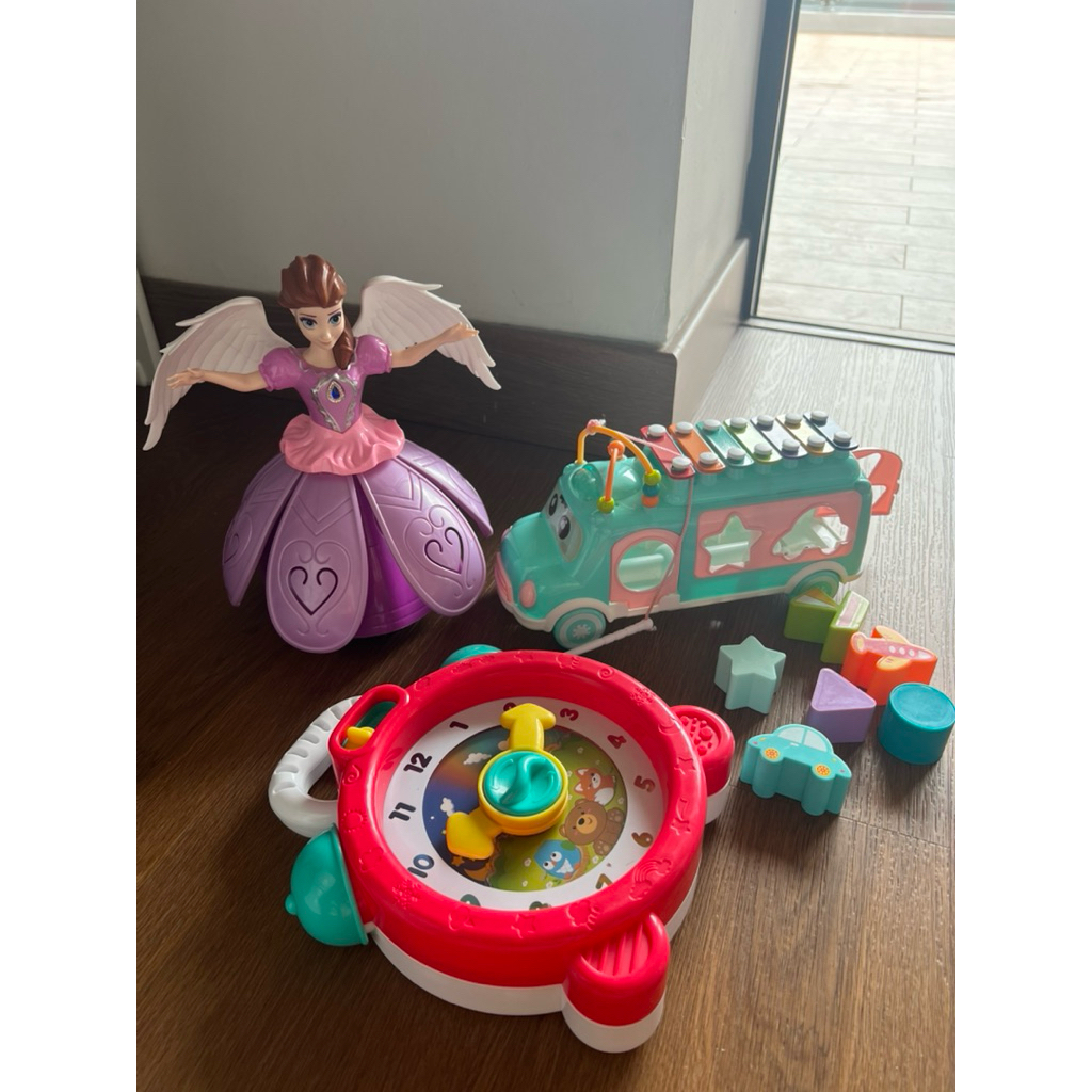 1 paket mainan preloved