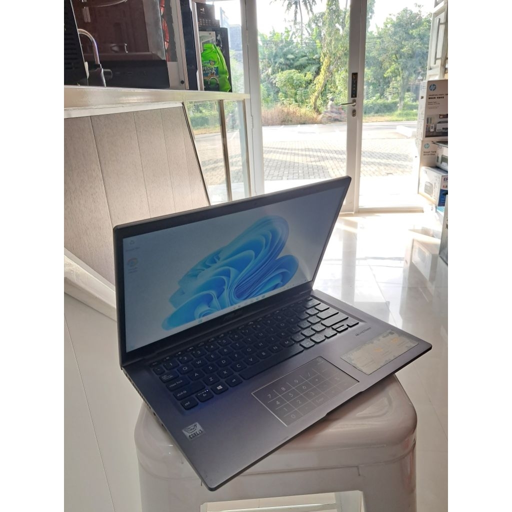 Asus Vivobook P1411CJ