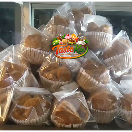 Kue basah subuh Bolu Kukus Gula Merah cemilan jajanan jadul pasar tradisional