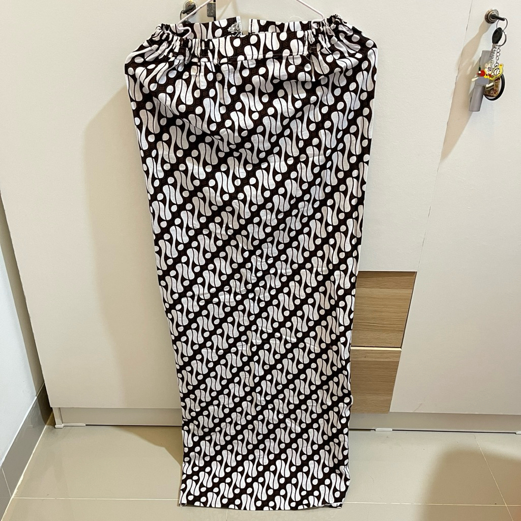 Rok batik wiru putih jogja