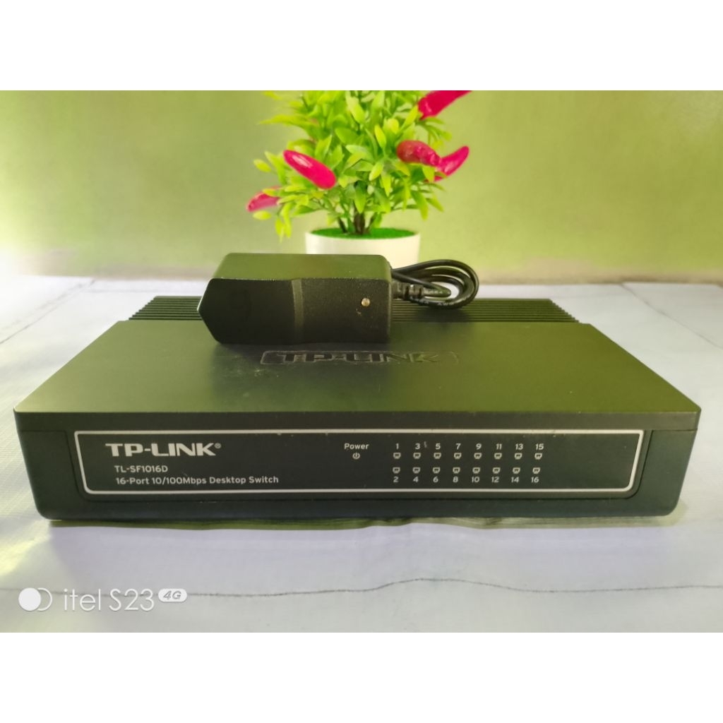 TP LINK SWITCH HUB 16 PORT TP LINK PLUS ADAPTOR