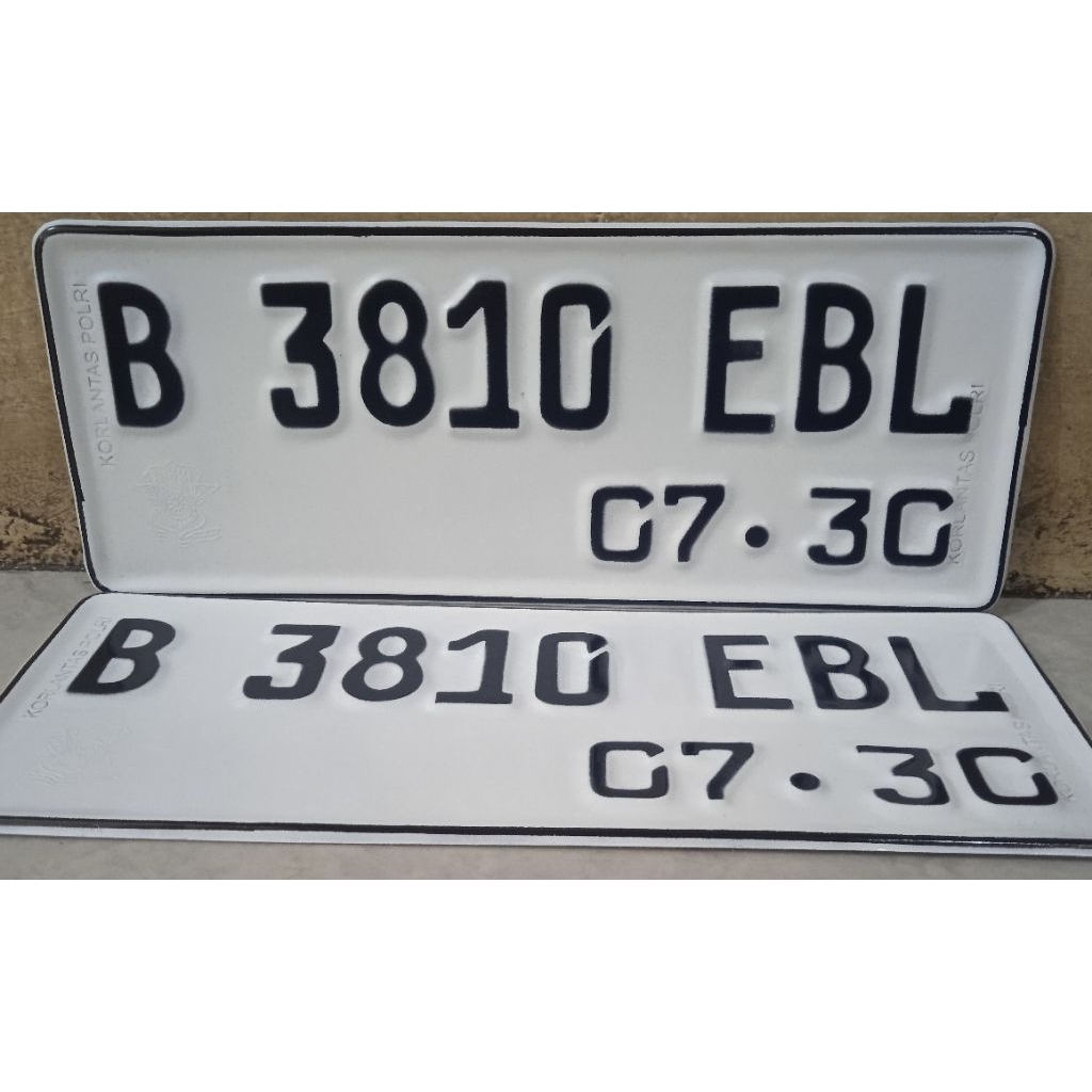 plat motor putih font baru logo lengkap