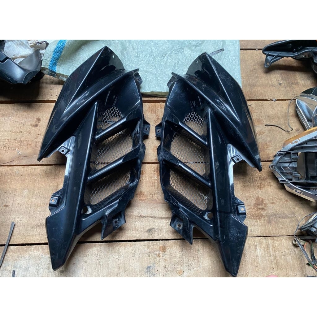 Fairing sayap samping yamaha r15 v2 original