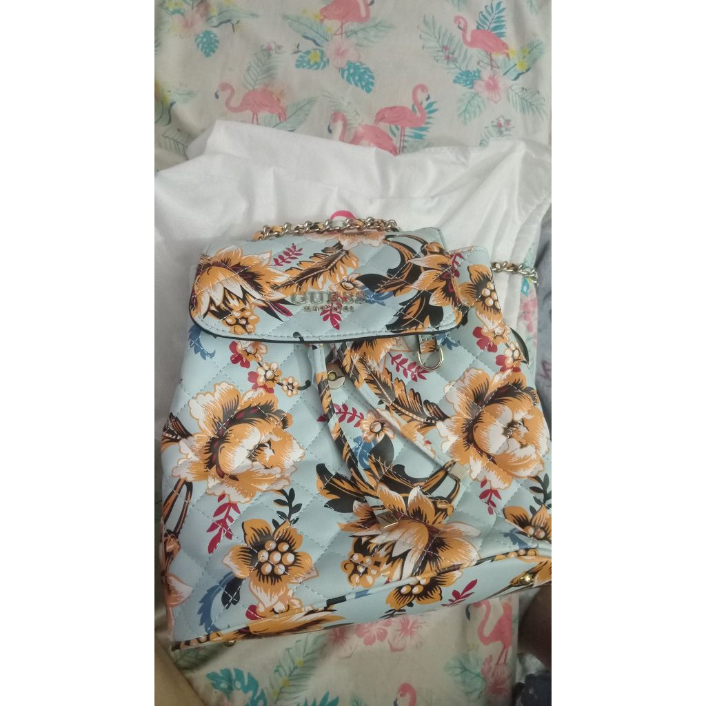 preloved guess backpack