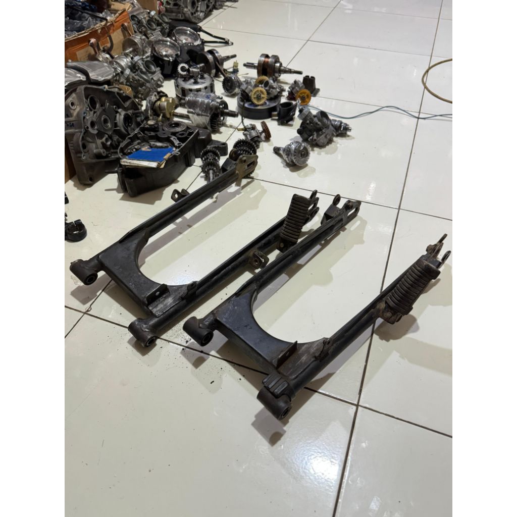 swing arm YT ori copotan swing arm yamaha yt115 lengan ayun yt lengan ayun yamaha yt115 swing arm rx