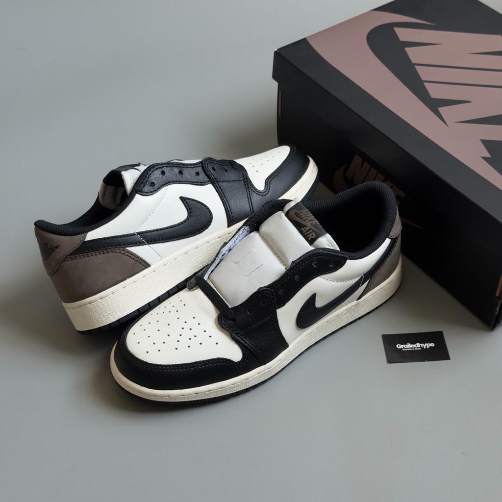 Air Jordan 1 Retro Low OG Mocha
