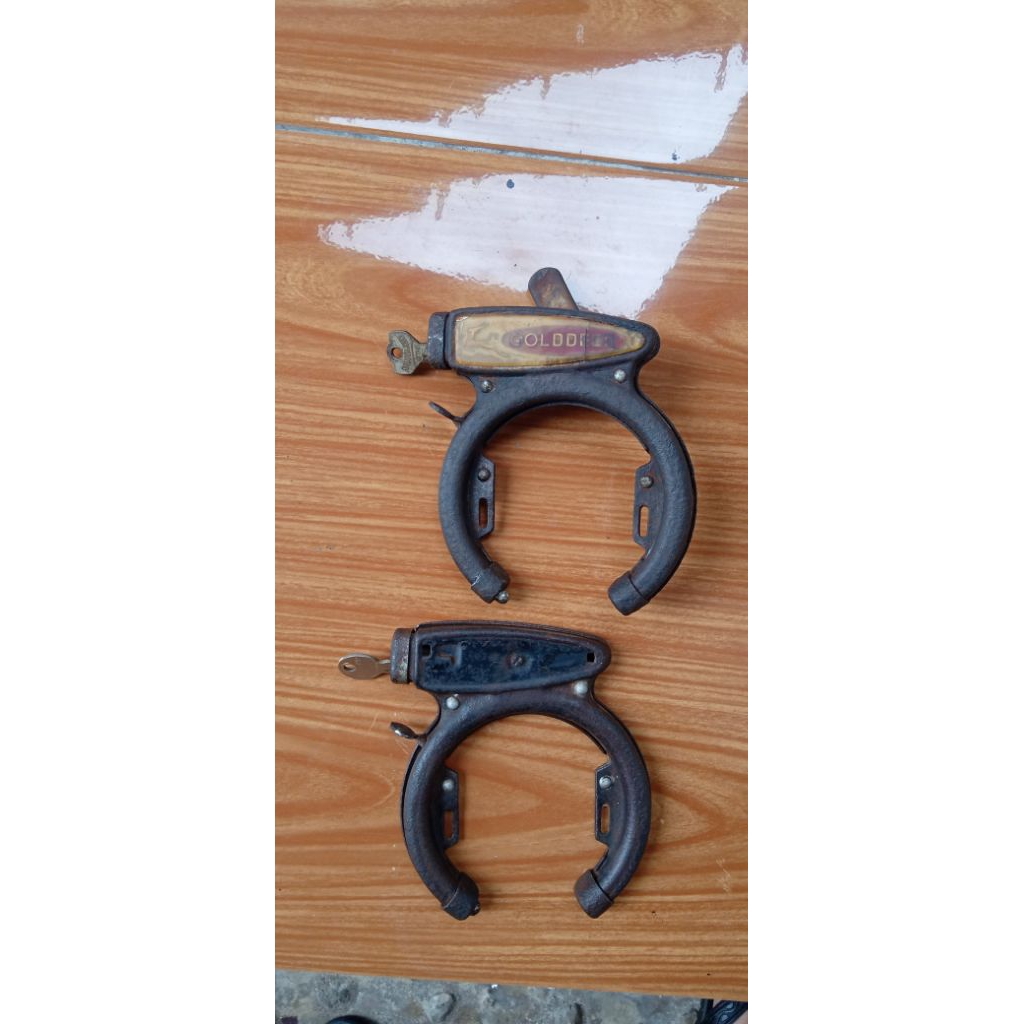 kunci sepeda onthel golddeer