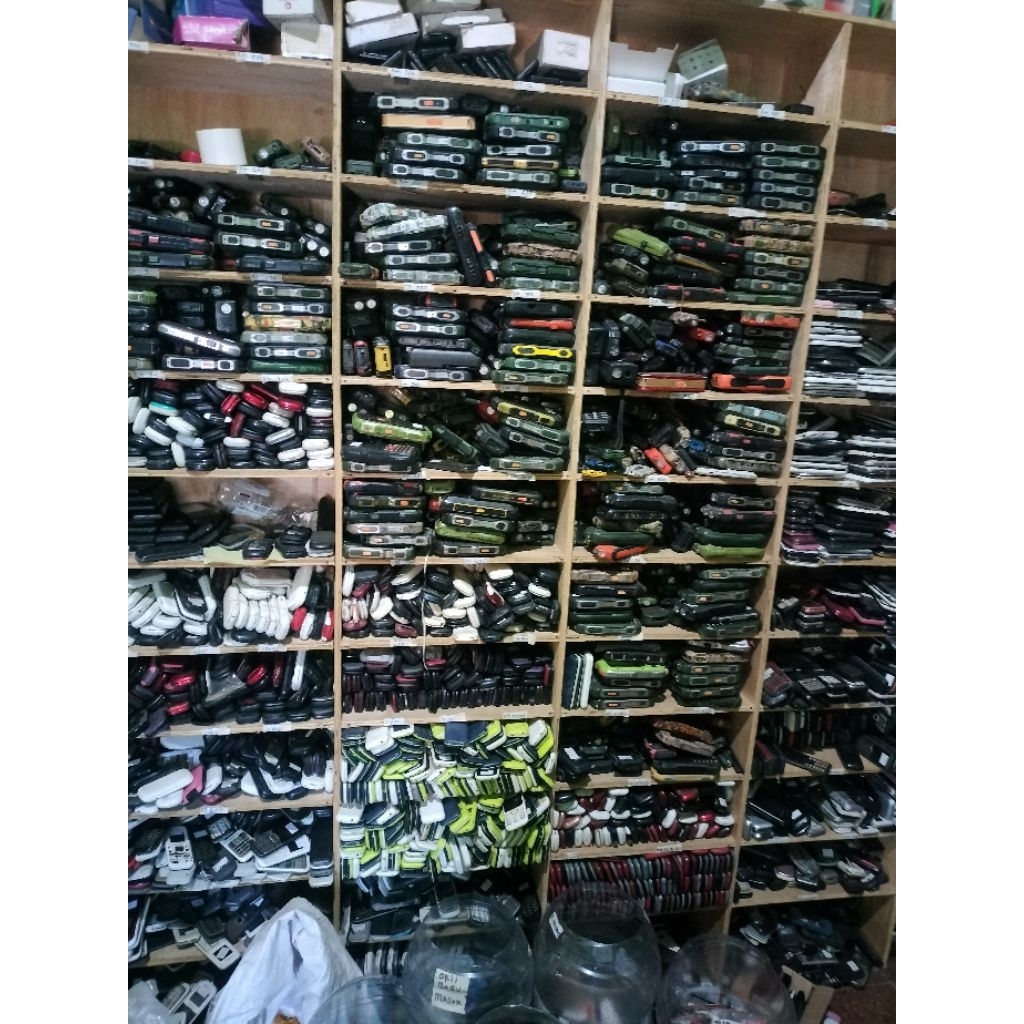 maxtron P12 / P12i / brandcode b81 / maxtron bomba mesin hidup random