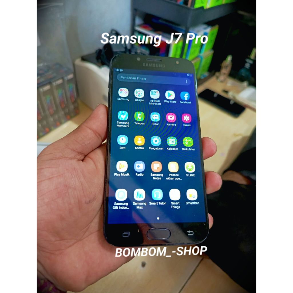 Samsung J7 Pro Ram 3/32 hp normal minus gantian lcd+tombol mendelep