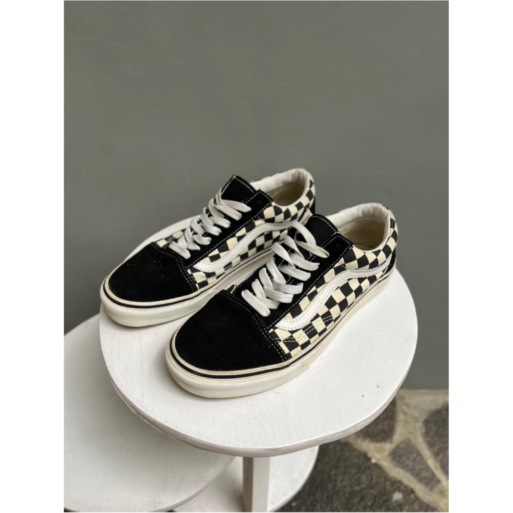 PRELOVED VANS OLD SKOOL PRIMARY CHECKBOARD PRELOVED SEPATU VANS PRELOVED VANS OLDSKOOL CHECKBOARD PR