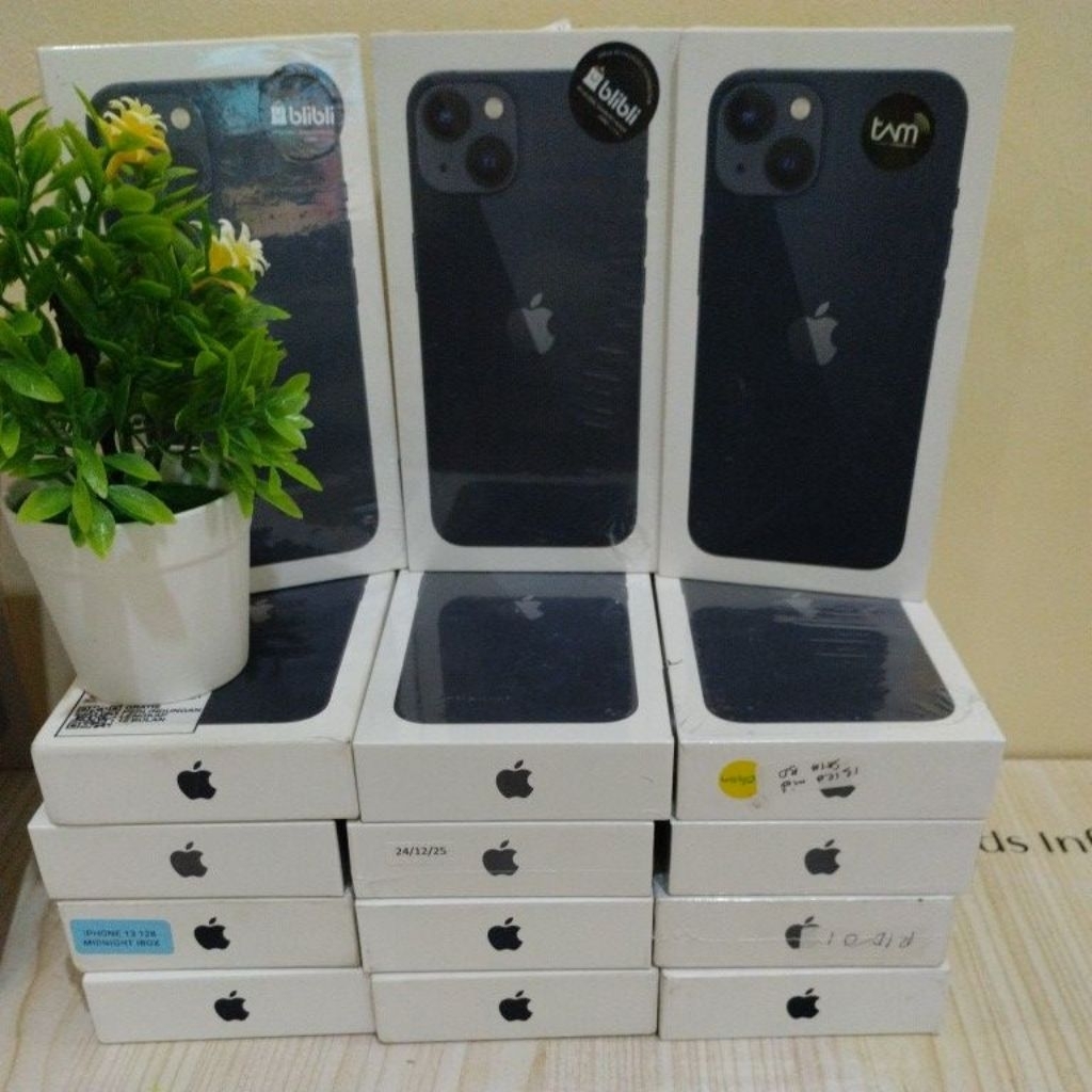 iPhone  13 @128GB NFC 5G Garansi Resmi Indonesia