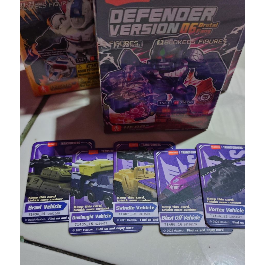 Set lengkap Vehicle Bruticus