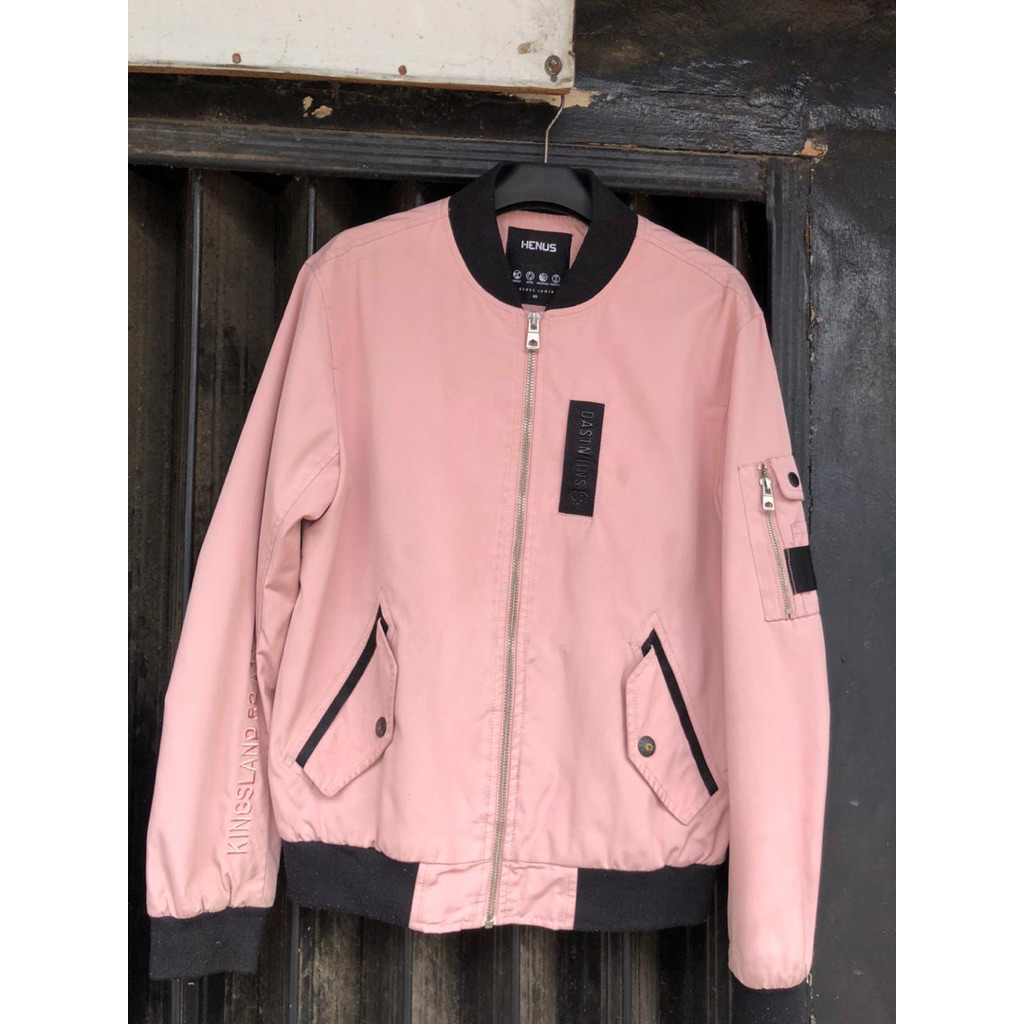 BOMBER JACKET BY HENUS