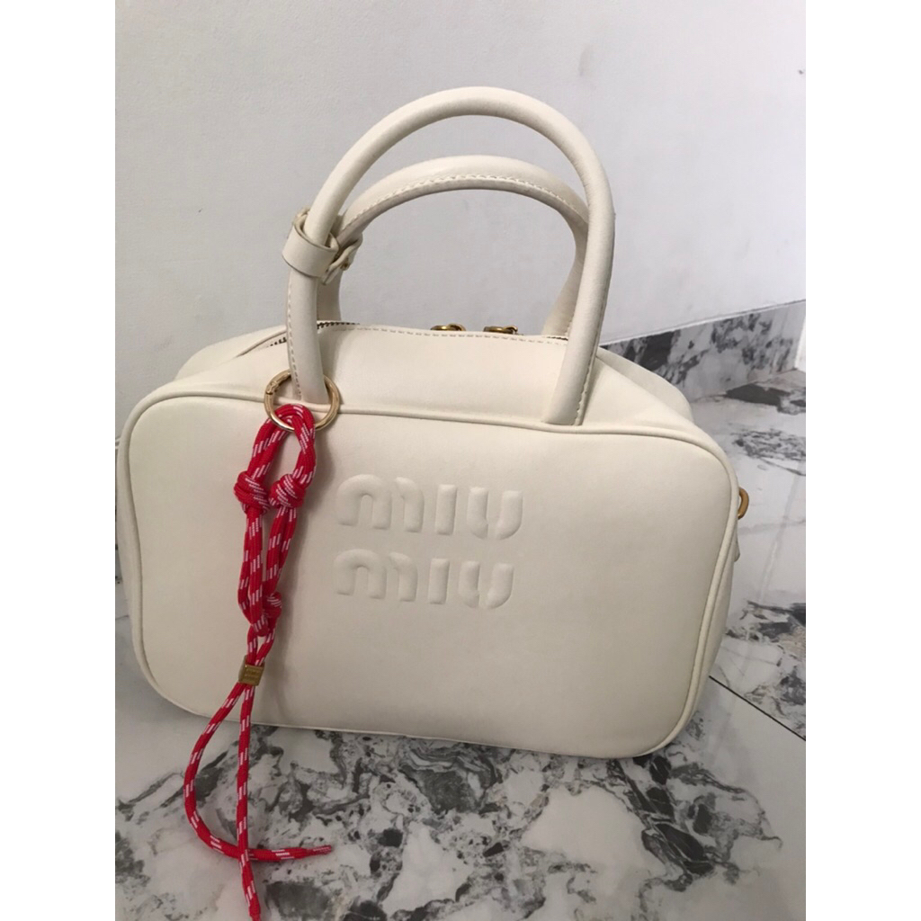 Tas miumiu preloved