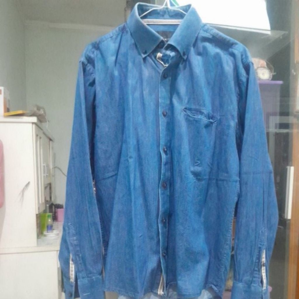 kemeja Manhattan (s3c0nd)