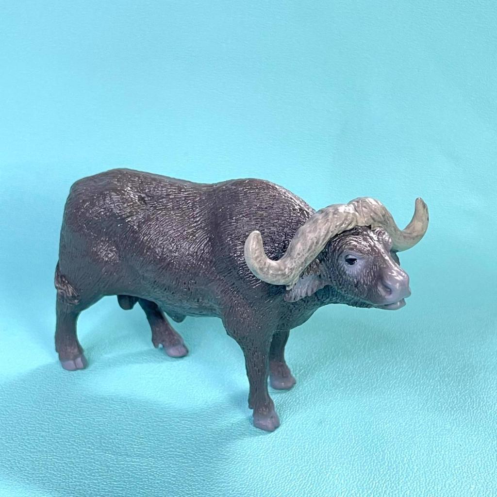 African Buffalo Figur Hewan Kerbau hitam tanduk abu PVC Miniatur mainan diorama binatang