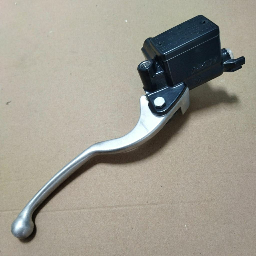 MASTER REM KANAN DEPAN ORI HONDA PCX ADV VARIO 160 STYLO PNP CBR CB150R TIGER CRF MEGAPRO VERZA GL C