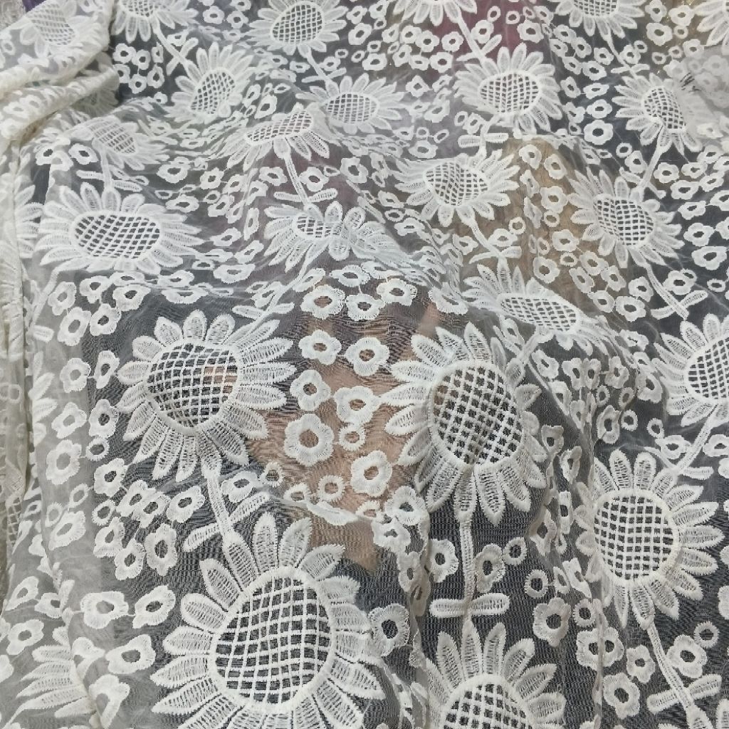 kain tile bordir motif - kain tile bordir meteran - kain tile bordir premium - kain tile antik /0,5m