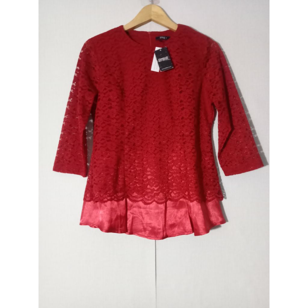 Eprise - Atasan Brokat Merah Size M