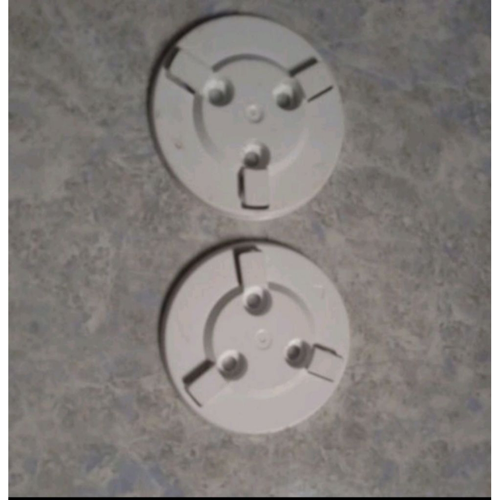 dudukan camera cctv ezviz