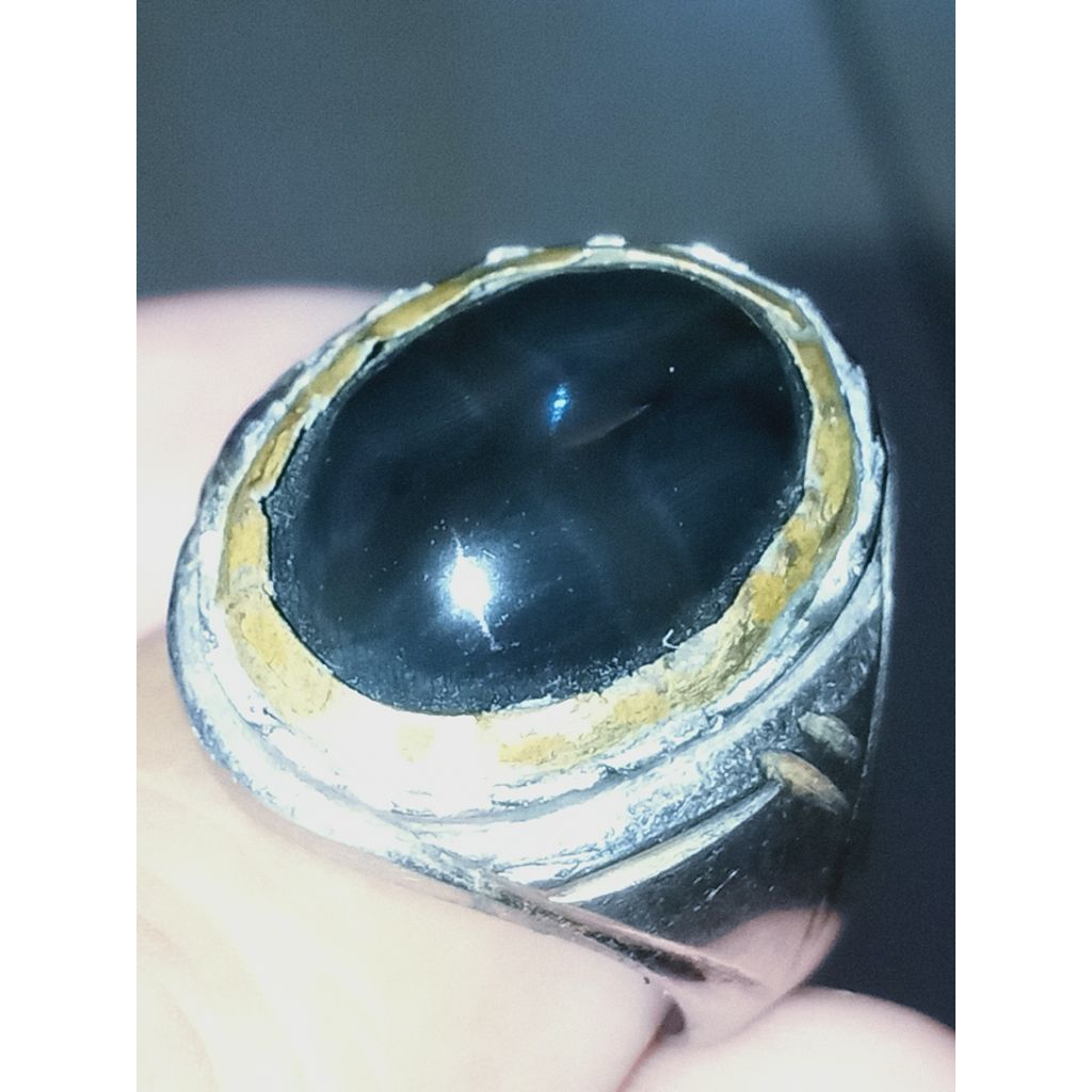 Cincin Batu Tapak Jalak Hitam
