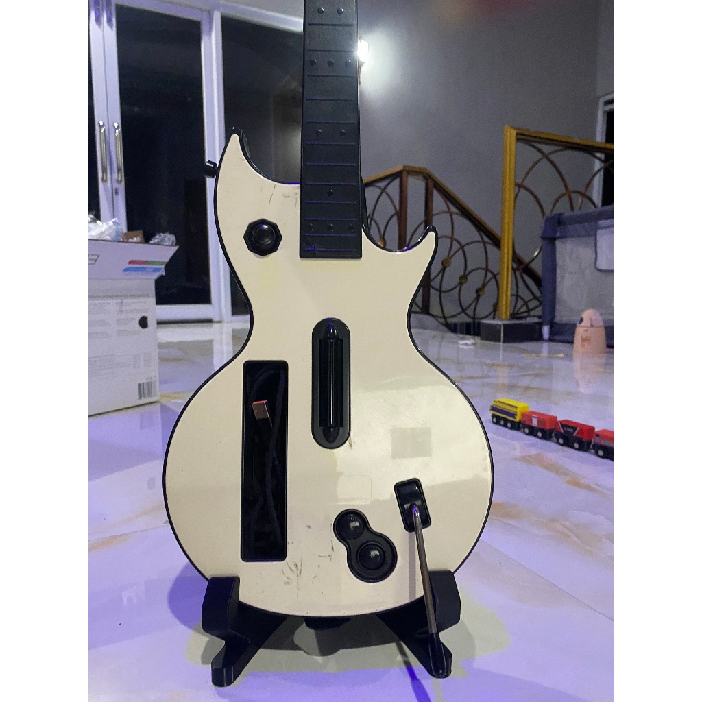 3D Printed Guitar Controller Guitar Hero Holder (Hanya Stand)