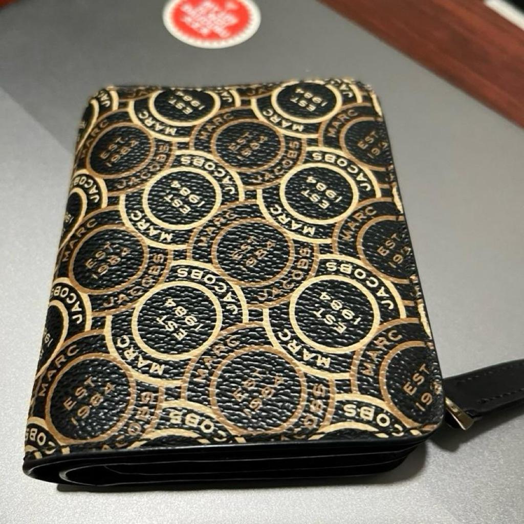 Preloved dompet Marc Jacobs