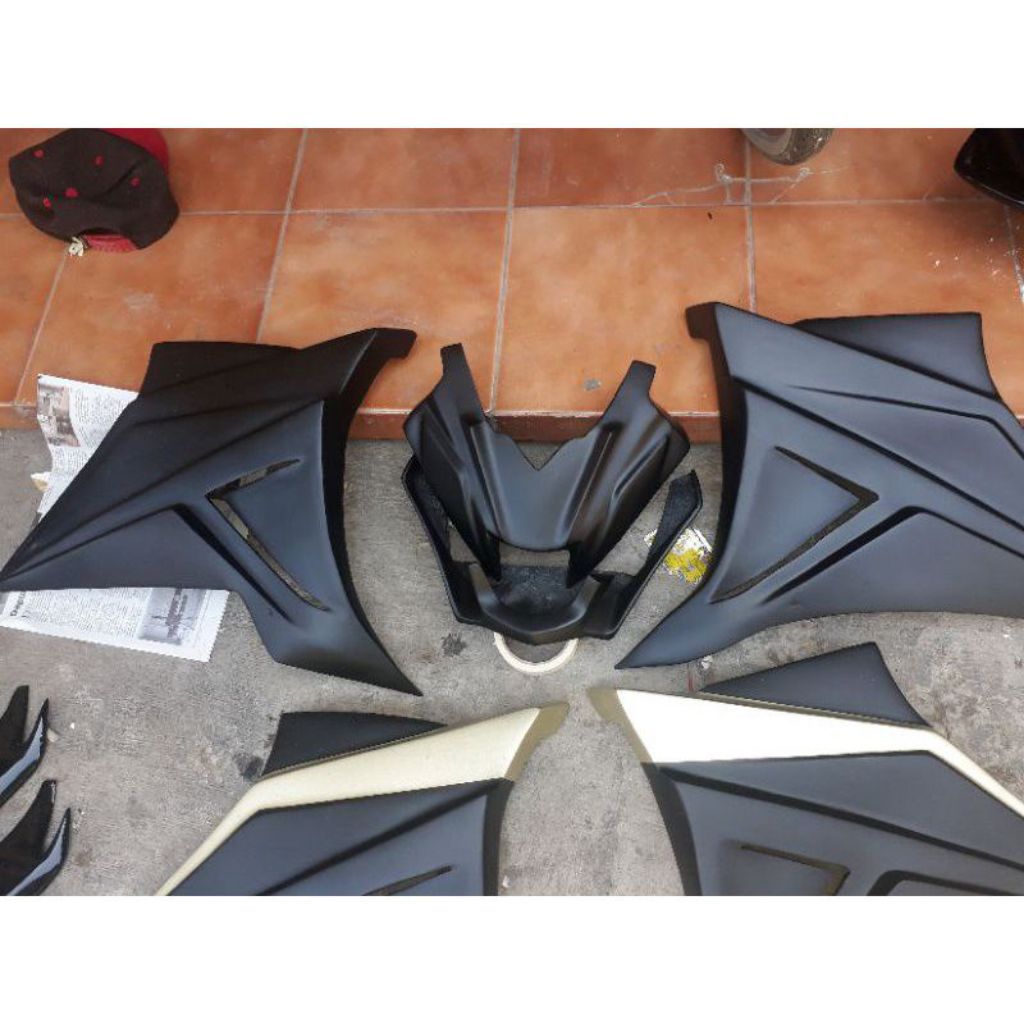 Cover headlamp Paket Sayap Suzuki Gsx S150