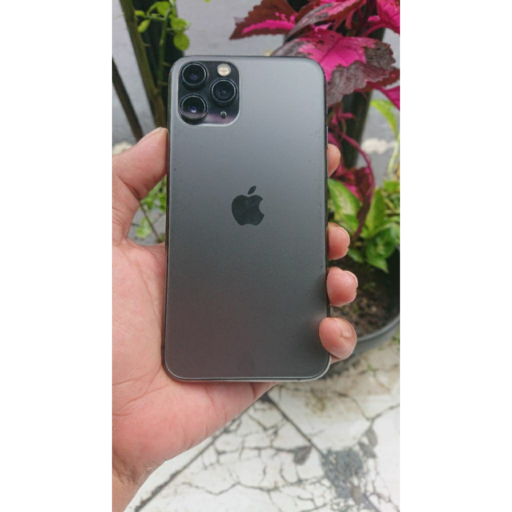 Iphone 11pro 64GB/hp second minus