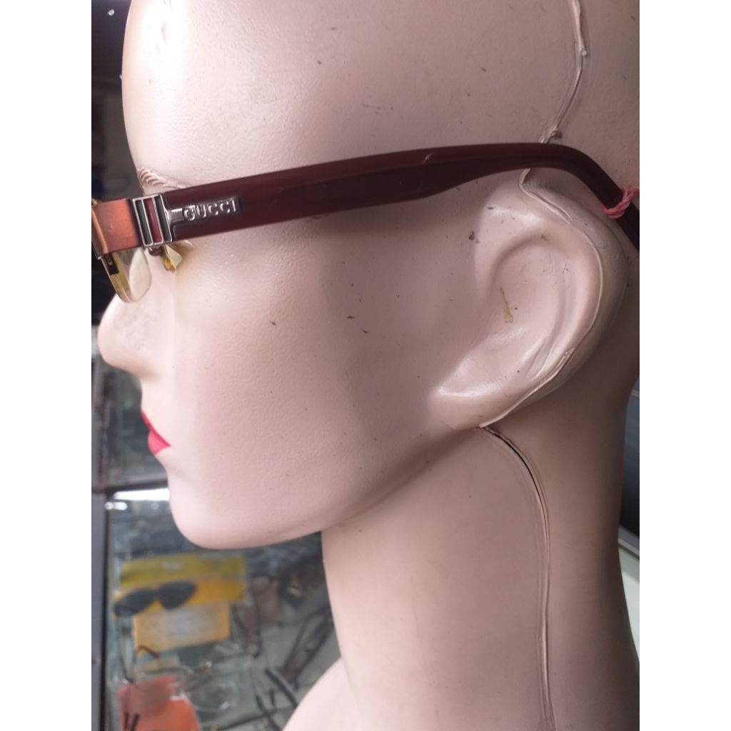 GUCCI Kacamata Wanita