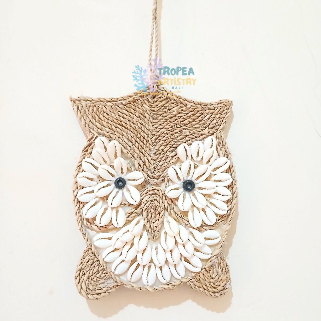 Hiasan Dinding Burung Hantu Kerang Kopi Putih Handmade