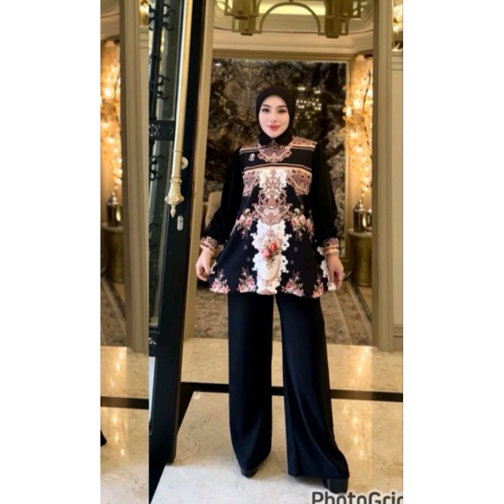 SHELLA SAUKIA || Blouse Kemeja motif bunga