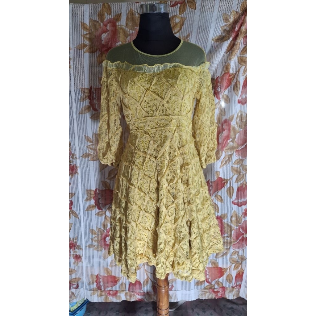 Dress Sabrina Preloved