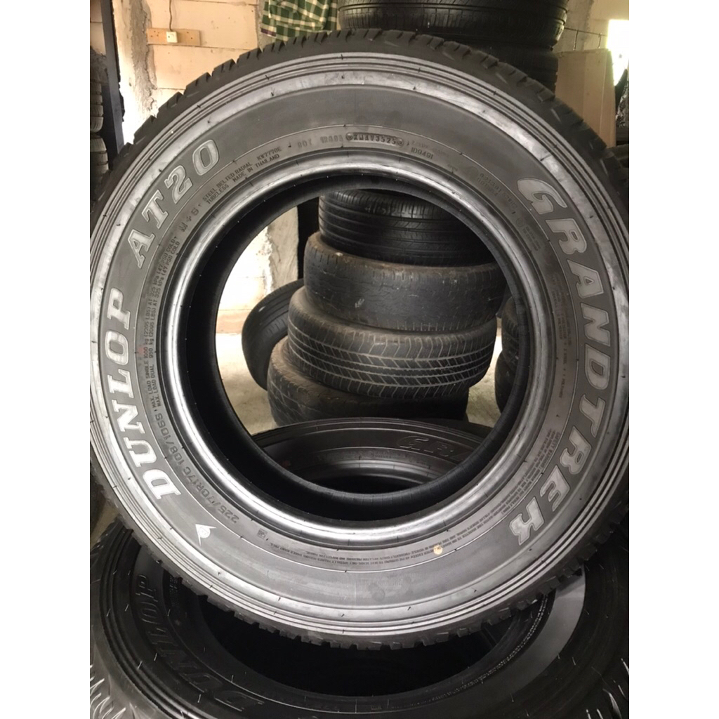 ban dunlop grandteck 225/70/17 ring17