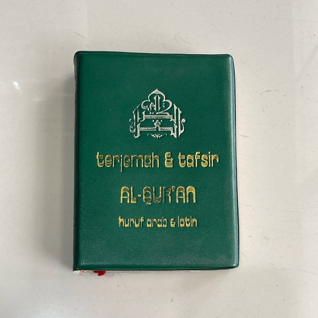 Buku TERJEMAH DAN TAFSIR AL QURAN Huruf arab dan Latin