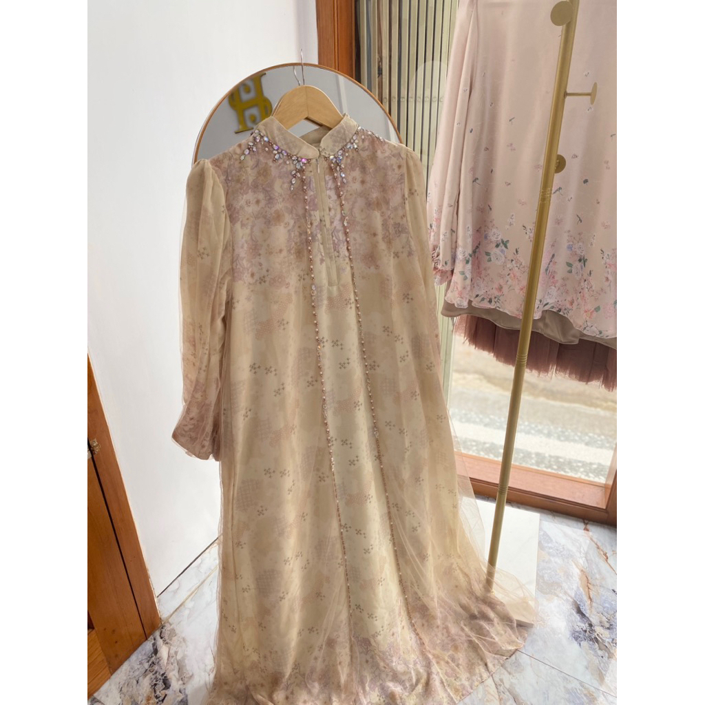 Dres Ceruti Premium With Tile Sutra