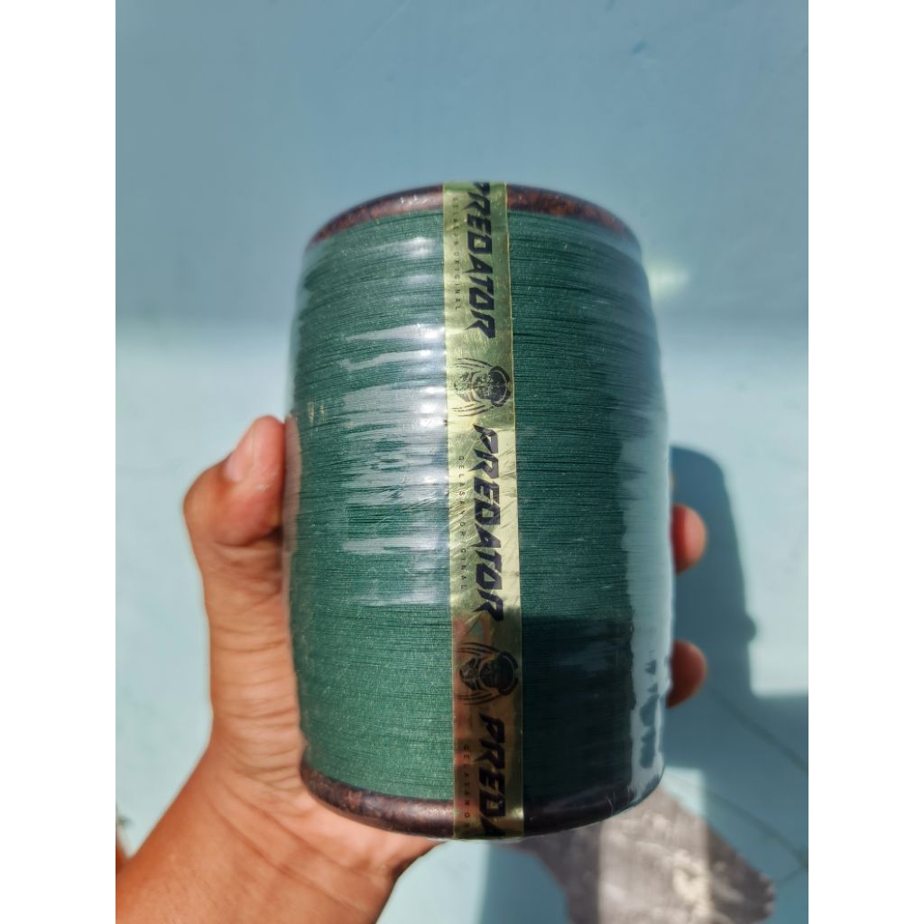 Gelasan Predator Metallica, matot 6000 yard