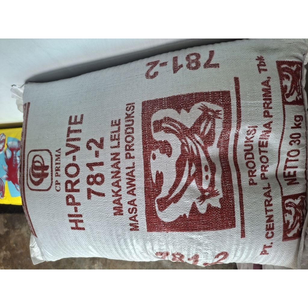 HI-Pro-Vite Pakan Ikan Lele, Gurame, Bawal, Nila, Gabus 781-2 1 karung (30 kg) / HI-Pro-Vite 781-2 1