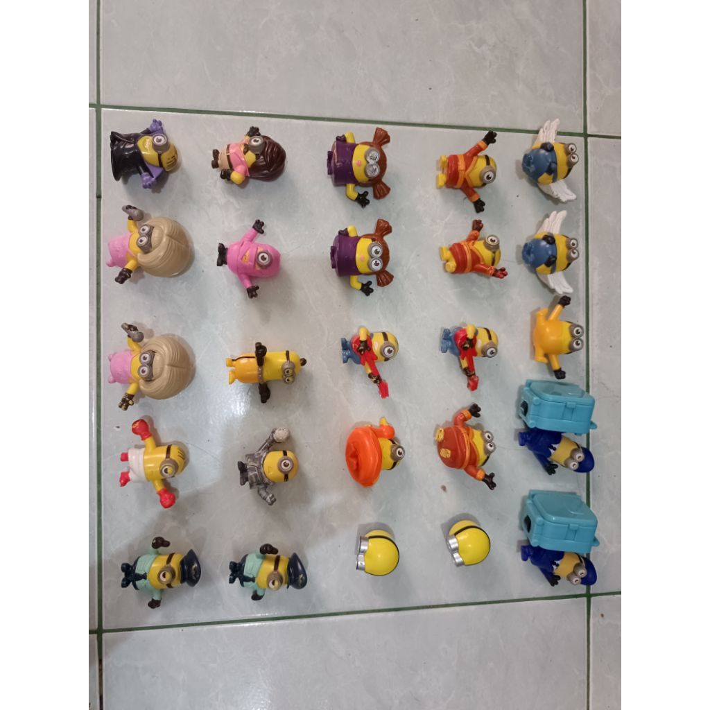 Paket Mainan / Figure Minions