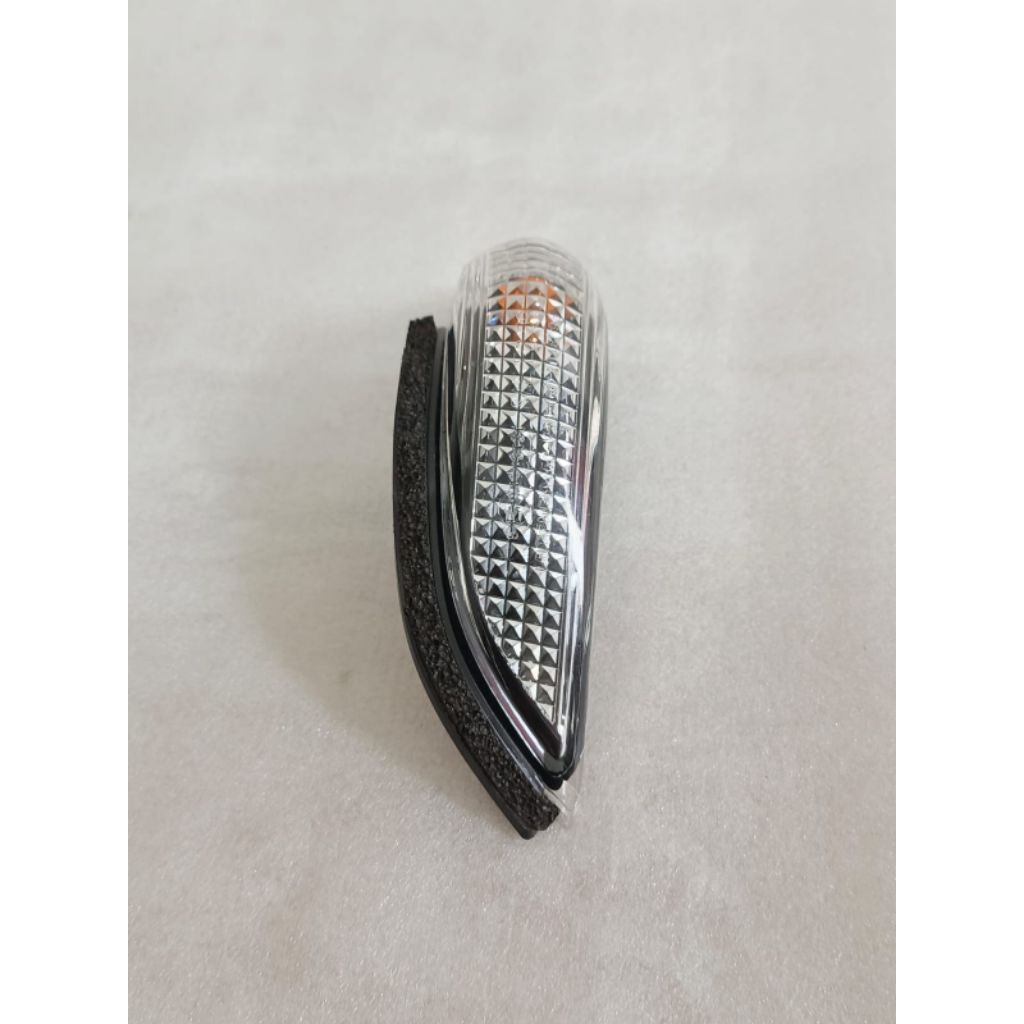 LAMPU SEN SPION TOYOTA CALYA SIGRA ORIGINAL