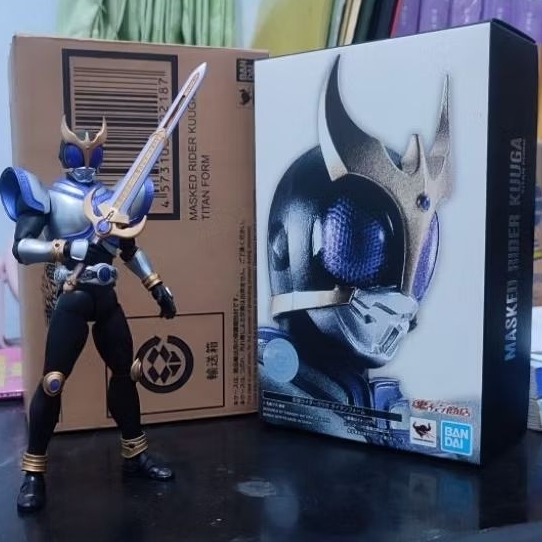 SHF Kuuga Titan Form