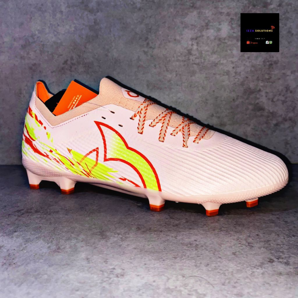 SEPATU BOLA ORTUSEIGHT CATALYST LIBERTE V5 PINK SALMON {Second}