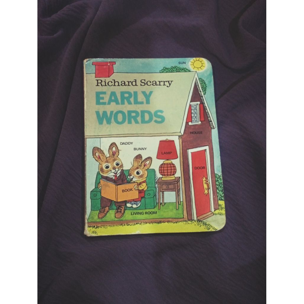 (PRELOVED BUKU ANAK) Boardbook early word - Richard Scarry's