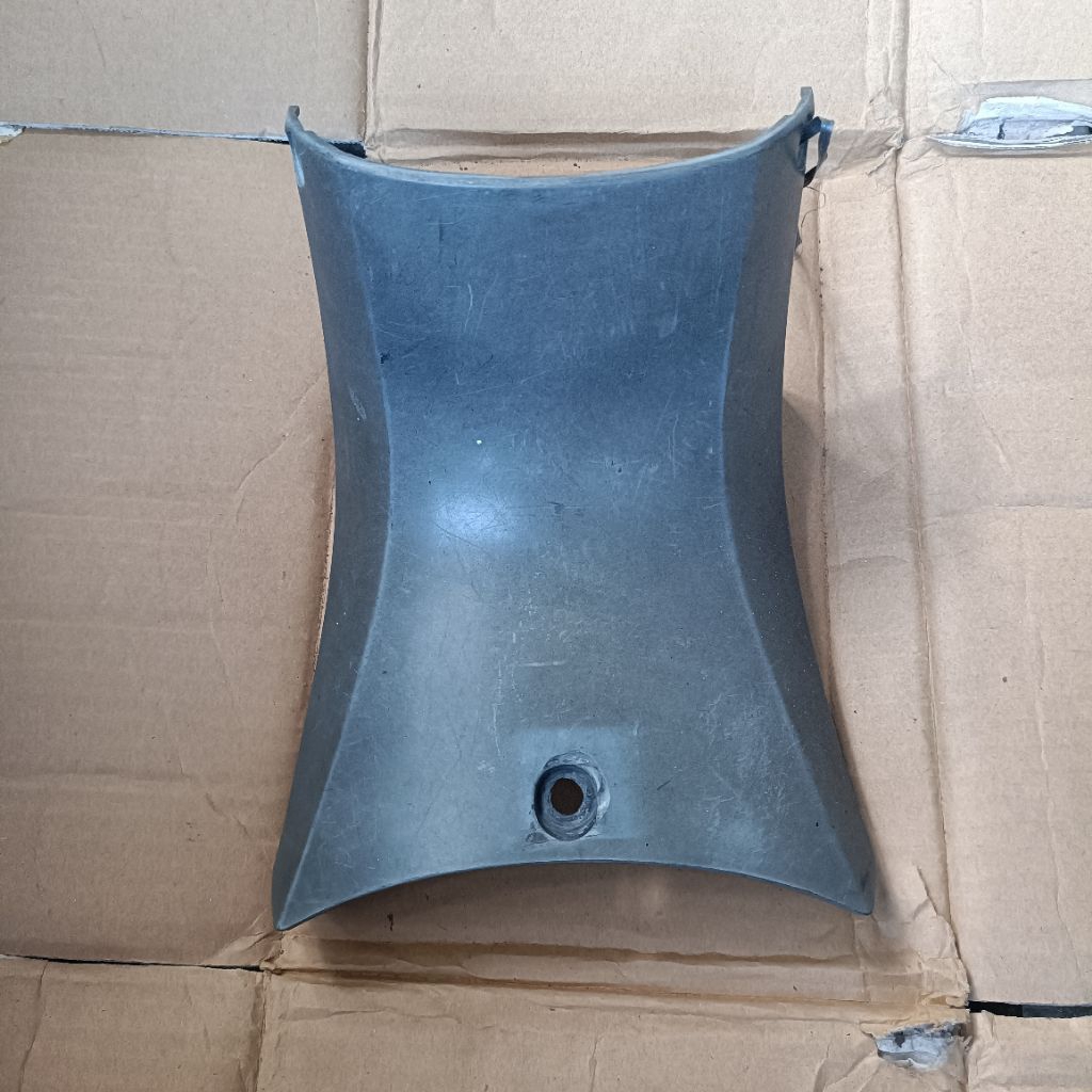 Legsil legshield cover dek body tengah Honda Supra x 125 supra 125 original copotan motor
