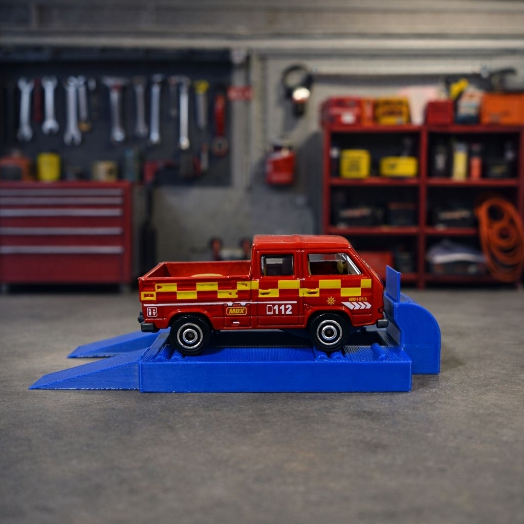 Dyno Test 1/64 Diecast Diorama Skala Hotwheels