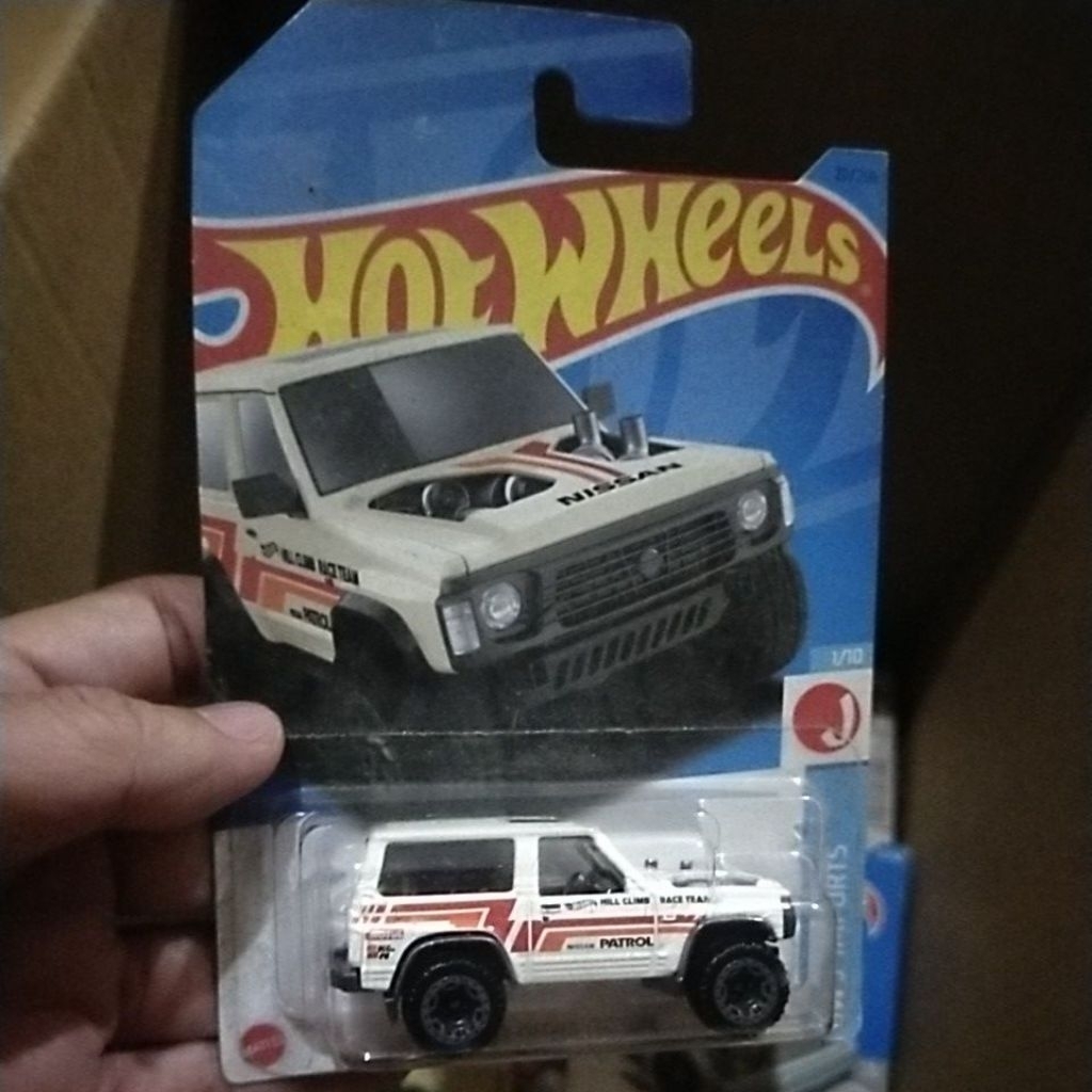 Hotwheels Nissan Patrol Offroad