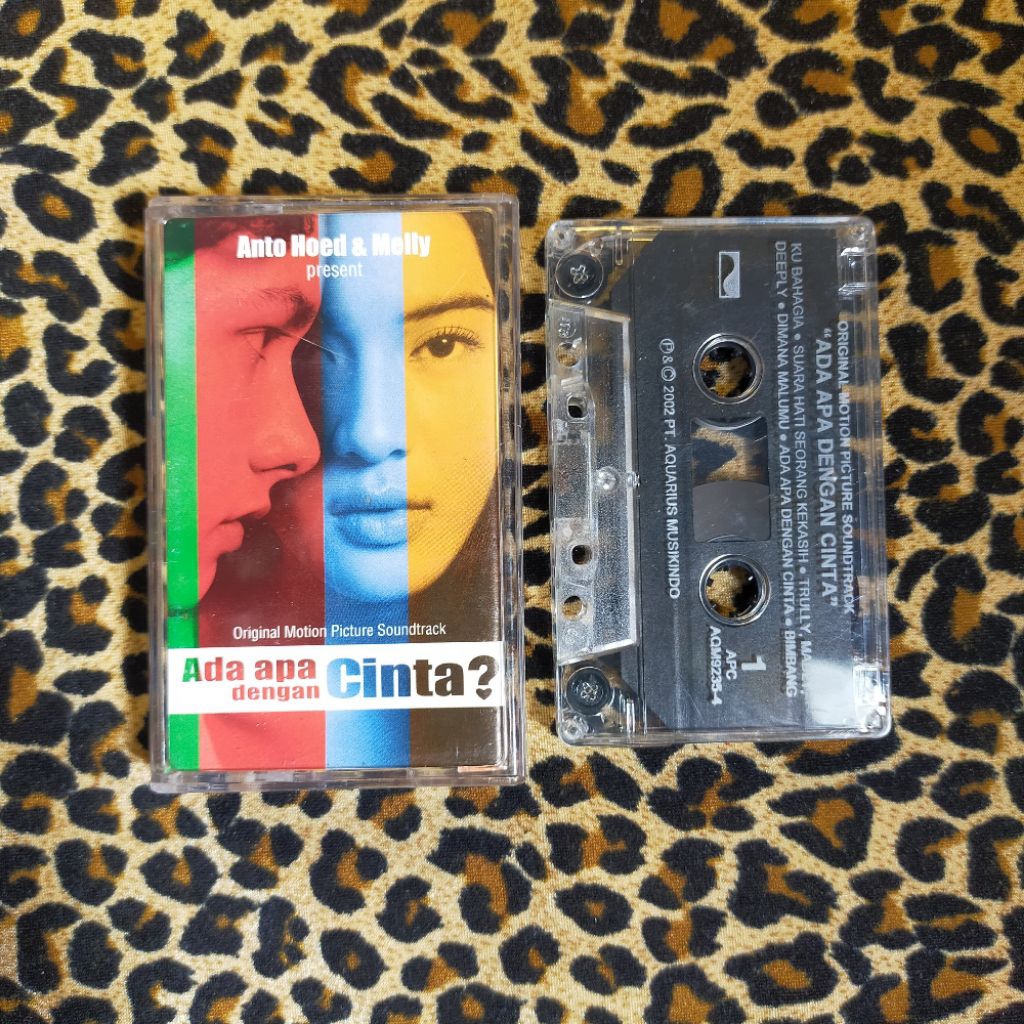 Kaset pita Ost. Ada apa dengan cinta?