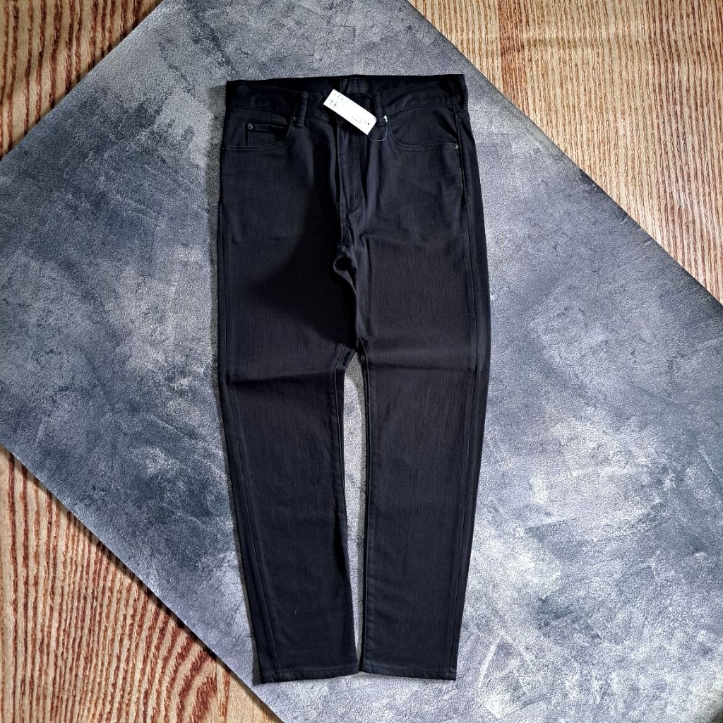 1812 Celana jeans zozo