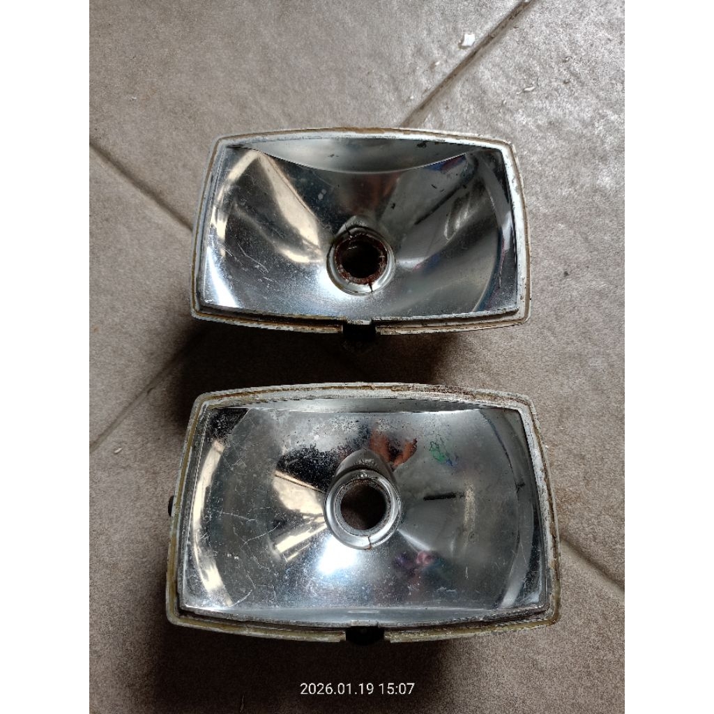 Reflektor Lampu Depan Suzuki RC80 RC100 BRAVO KGD ORI BEKAS