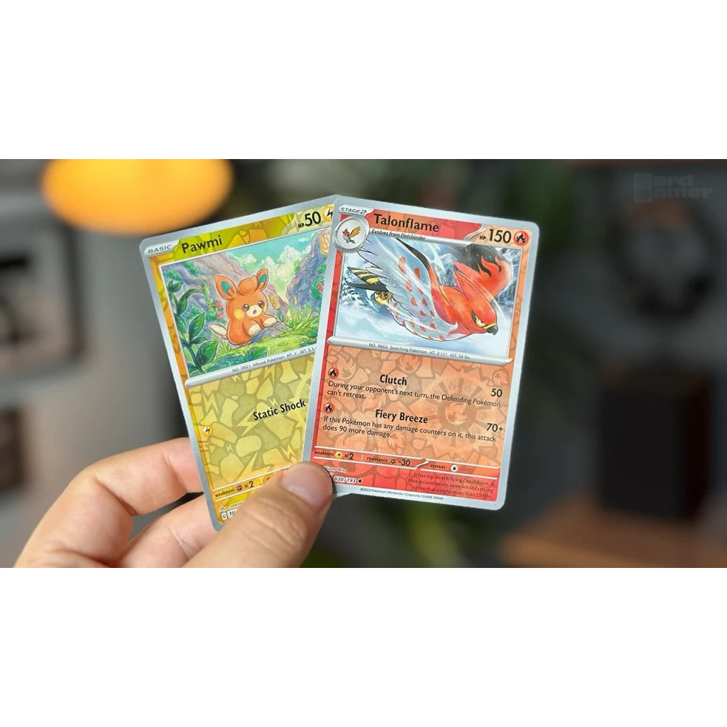 Random Reverse Holo / Holo - Pokemon TCG